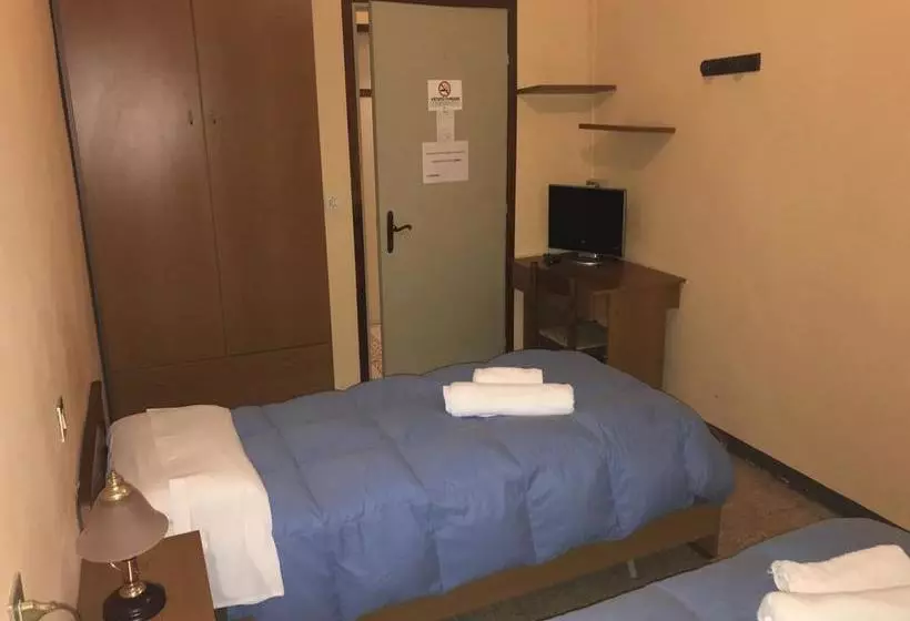 ホテル Albergo Centrale