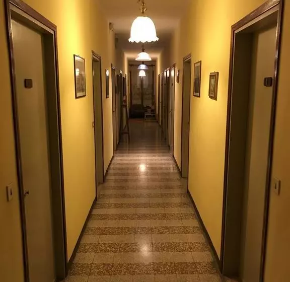 ホテル Albergo Centrale
