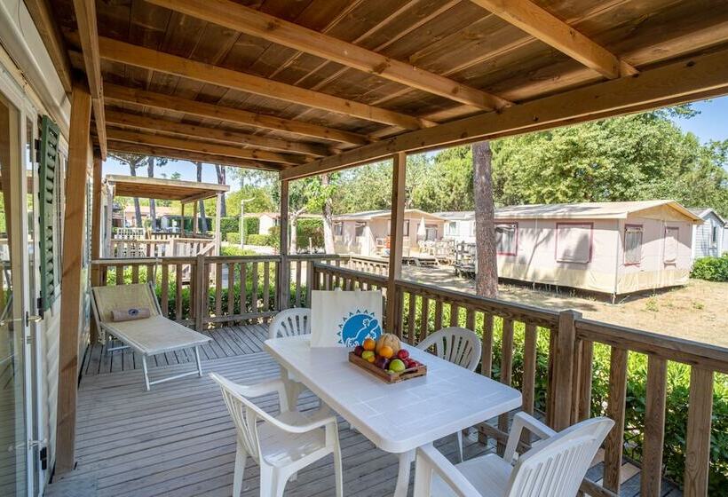 هتل Club Del Sole Marina Family Village