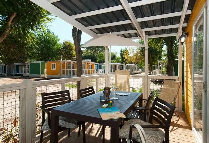 هتل Club Del Sole Marina Family Village