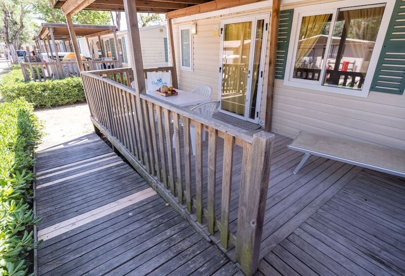 هتل Club Del Sole Marina Family Village