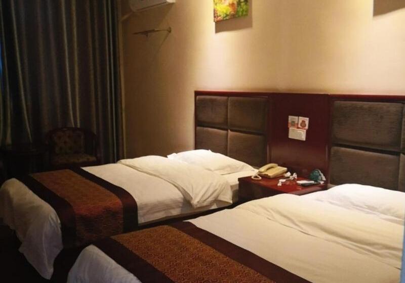 בית מלון כפרי Greentree Inn Anhui Luan Huoqiu Jianxing Road Express