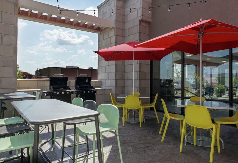 ホテル Home2 Suites By Hilton Louisville Airport/expo Center, Ky