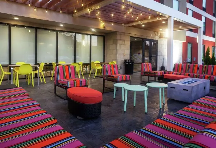 Hotelli Home2 Suites By Hilton Louisville Airport/expo Center, Ky