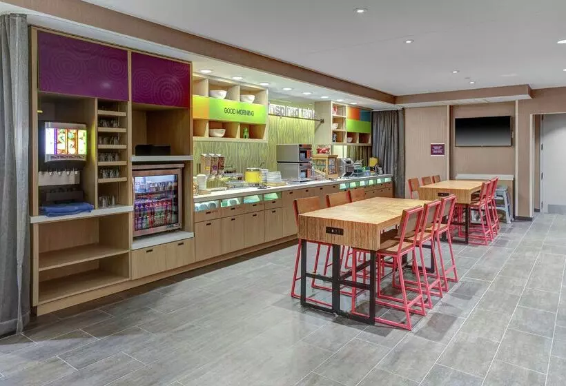 Hotelli Home2 Suites By Hilton Louisville Airport/expo Center, Ky