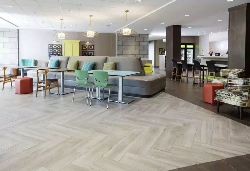 Hotelli Home2 Suites By Hilton Louisville Airport/expo Center, Ky