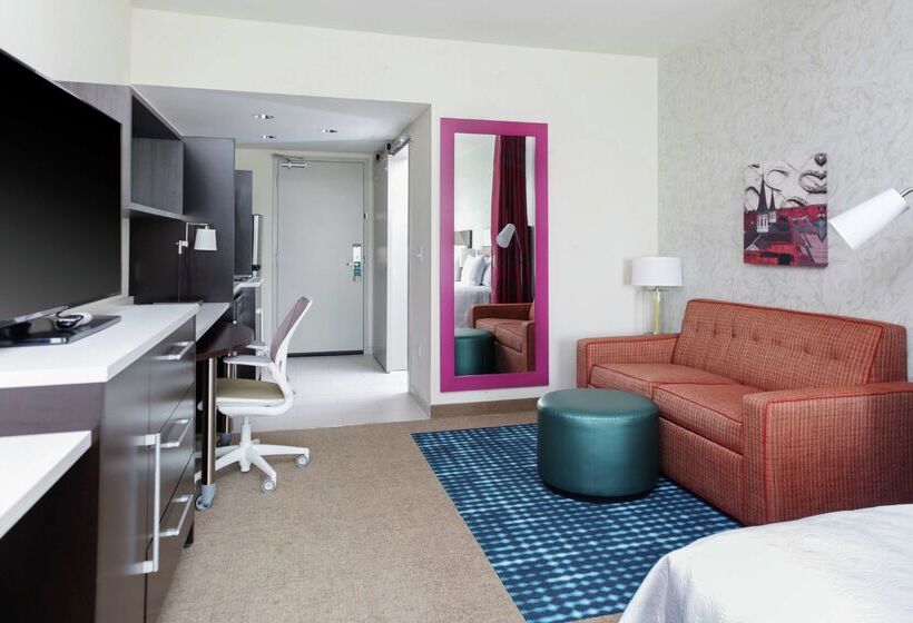 ホテル Home2 Suites By Hilton Louisville Airport/expo Center, Ky