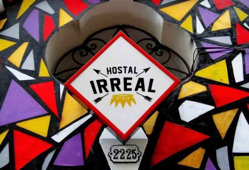 هتل Hostal Irreal