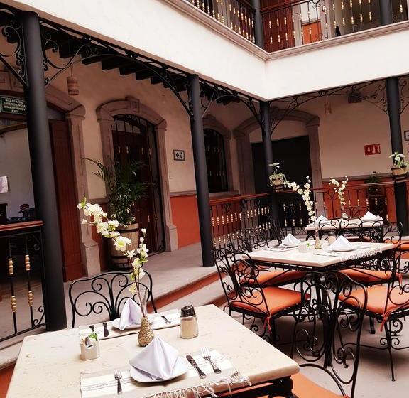 Отель La Casa de los Dos Leones