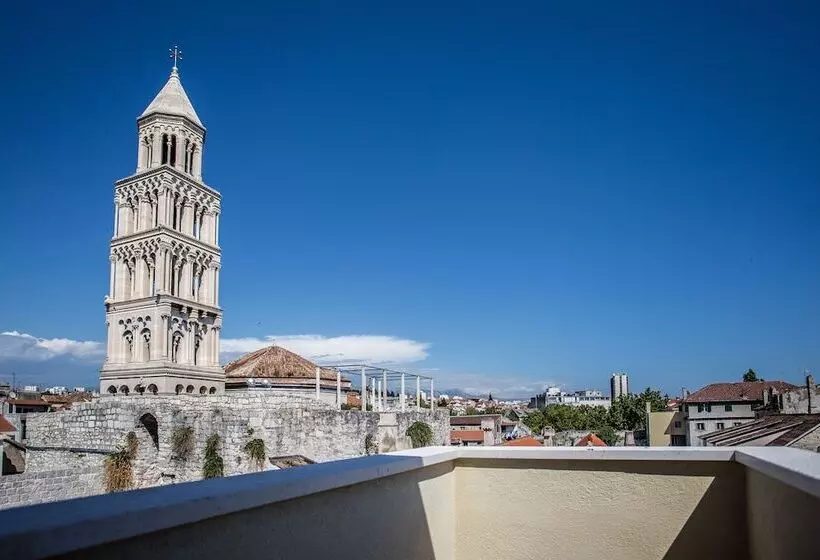 ホテル Mijama Suites