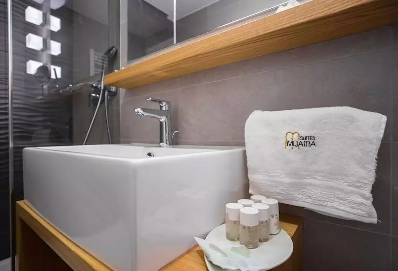 ホテル Mijama Suites