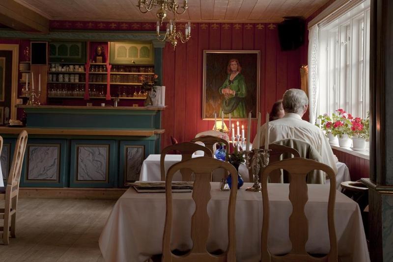 Отель Nutheim Gjestgiveri