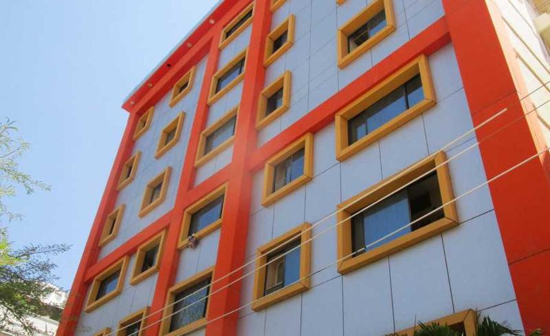 ホテル Sri Sai Sadan