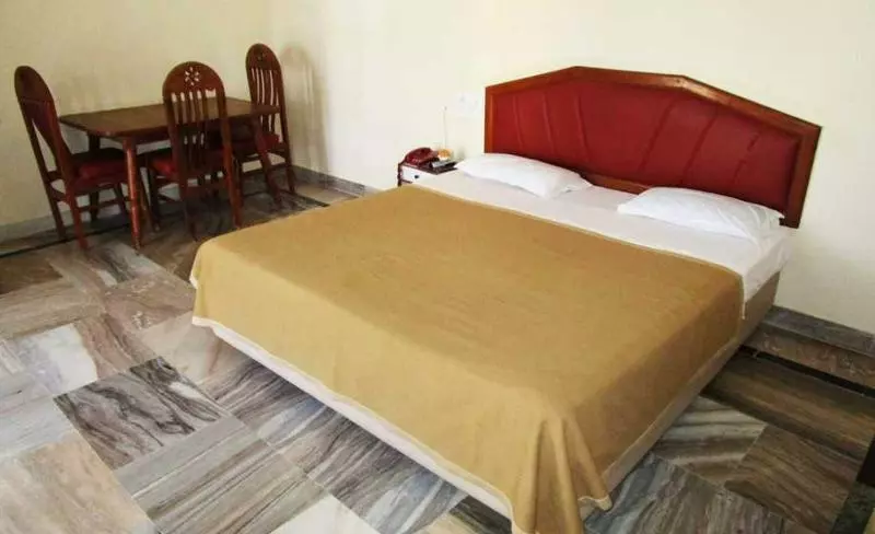 Hotelli Sri Sai Sadan