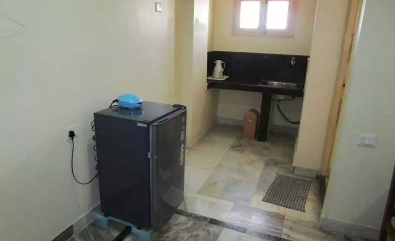 Hotelli Sri Sai Sadan