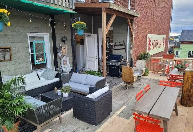 Hotelli The Scotsman Inn