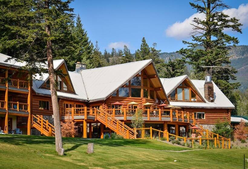 هتل Tyax Lodge & Heliskiing