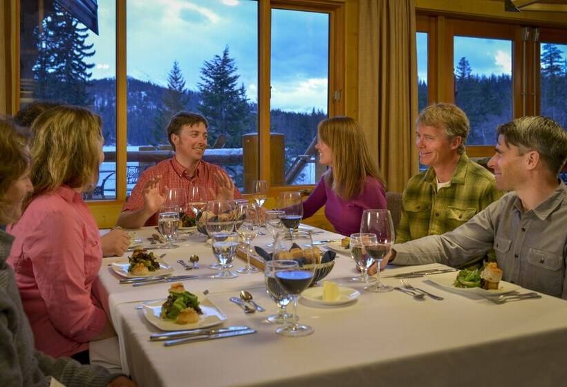 هتل Tyax Lodge & Heliskiing