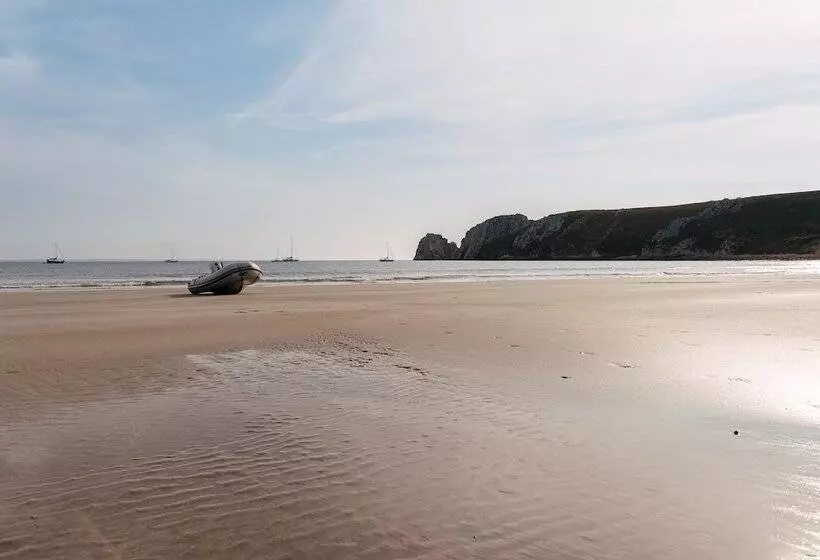 Hotelli Vvf Pointe Bretagne, Argol