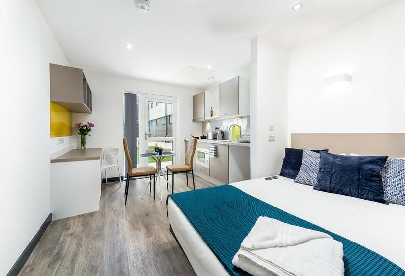 New Street Serviced Apartments