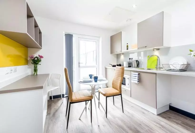 New Street Serviced Apartments