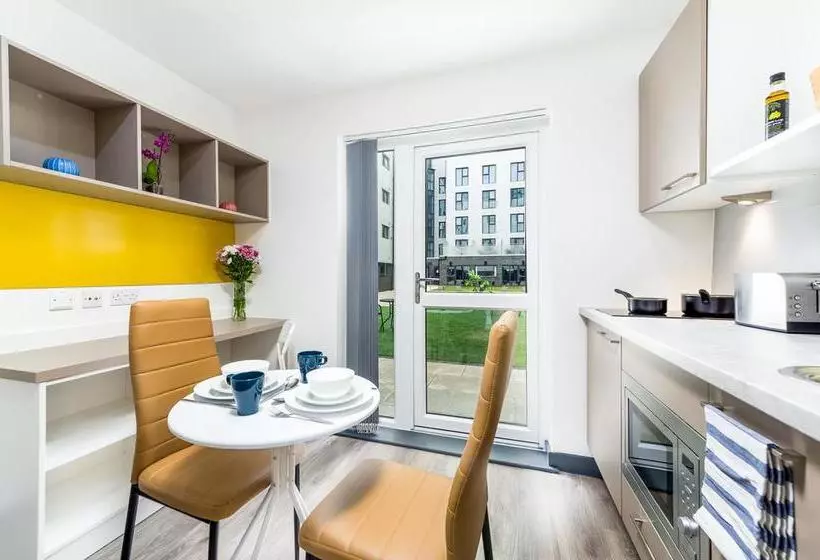 New Street Serviced Apartments