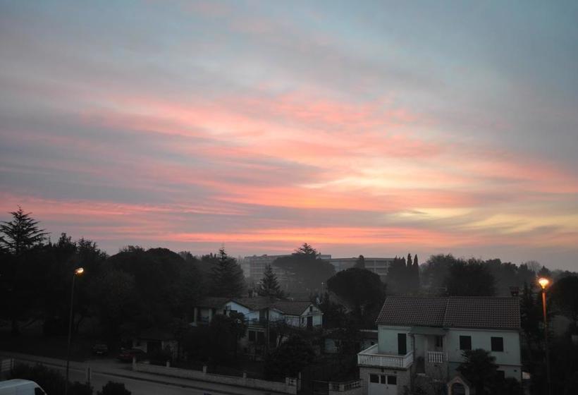 פנסיון Guesthouse Promenade