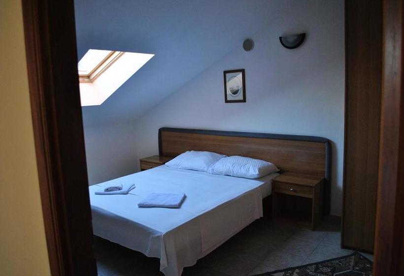 פנסיון Guesthouse Promenade