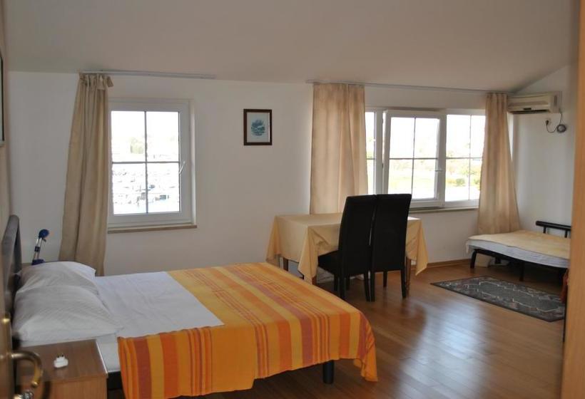 פנסיון Guesthouse Promenade