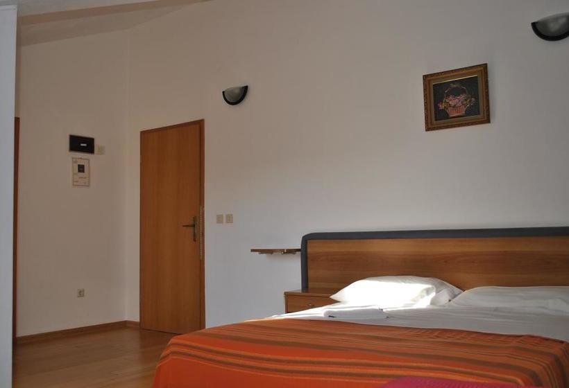 פנסיון Guesthouse Promenade