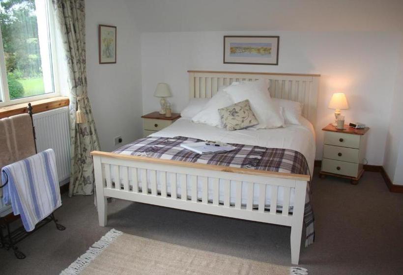 Bed & Breakfast Rosegrove Guesthouse