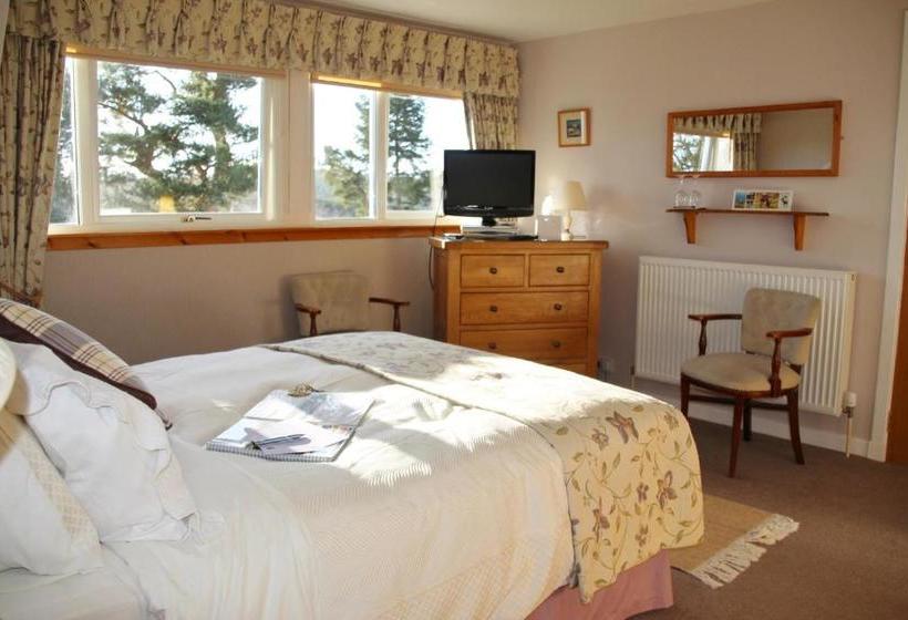 Bed & Breakfast Rosegrove Guesthouse