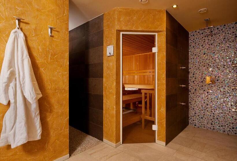 هتل Alp Resort Tiroler Adler