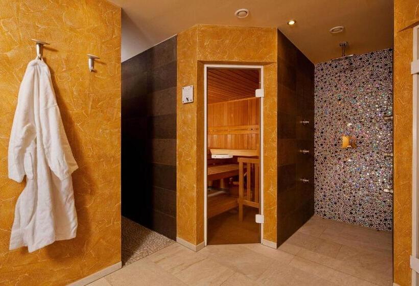 هتل Alp Resort Tiroler Adler