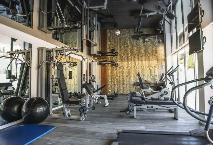 ホテル Alpin Garden Luxury Maison & Spa - Adults Only