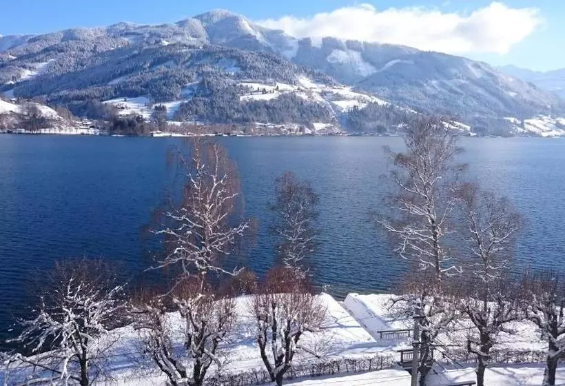 ホテル Appartment Alpensee