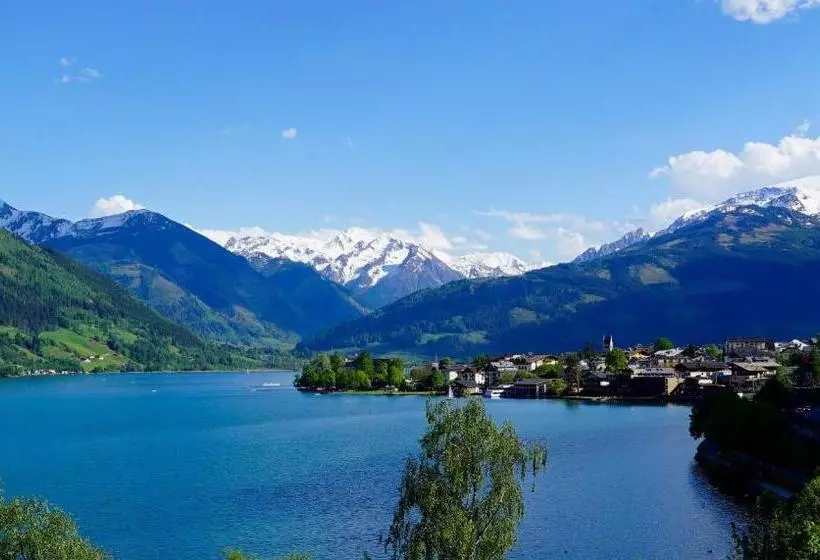 ホテル Appartment Alpensee
