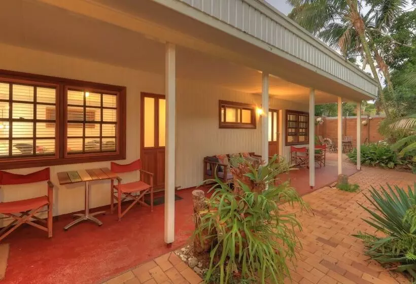 ホテル Beachcomber Lodge