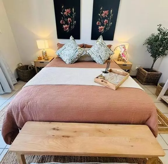ホテル Bliss In The Bay Guesthouse