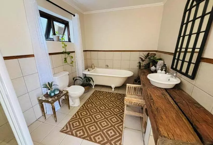 ホテル Bliss In The Bay Guesthouse