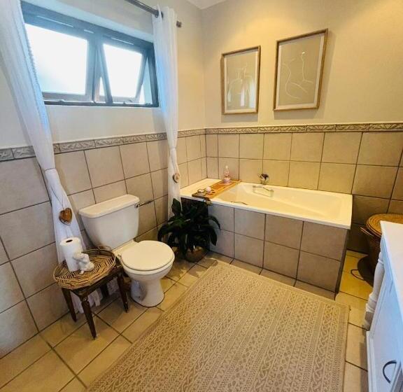 فندق Bliss In The Bay Guesthouse