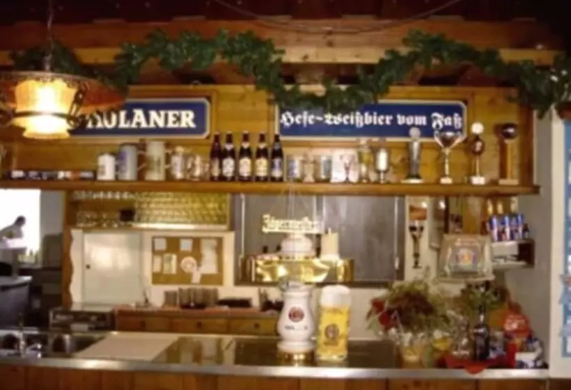 هتل Gasthaus Mooshäusl
