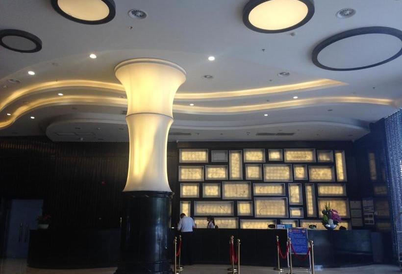 Отель Golden Plam