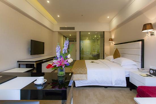 Отель Golden Plam