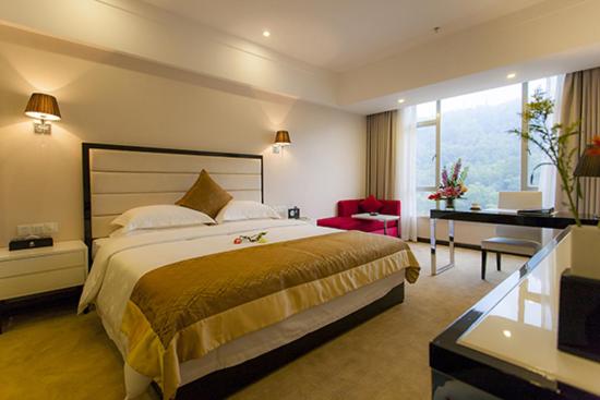 Отель Golden Plam