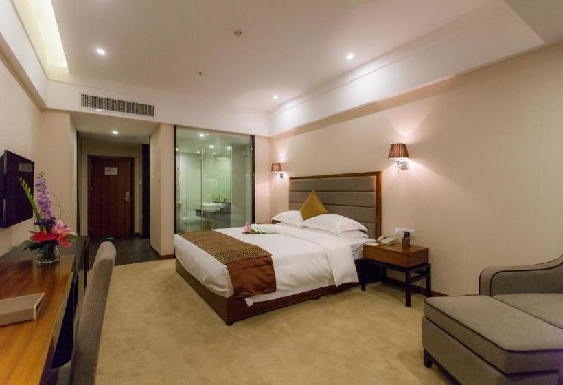 Отель Golden Plam