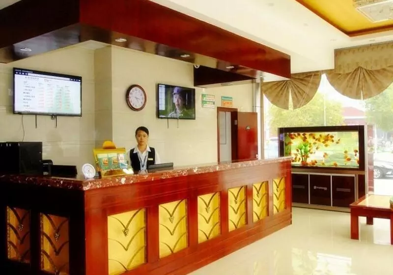 Hotelli Greentree Inn Shanghai Jiading District Jiangqiao Jinyun Road Metro Station Express