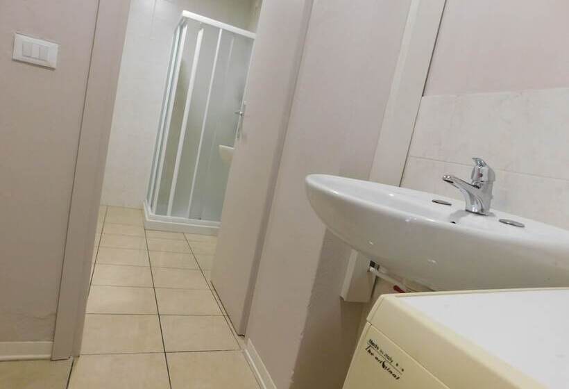 Отель Holidays Residence