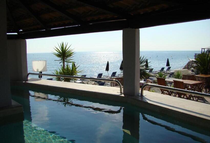 ホテル Hôtel Pineto