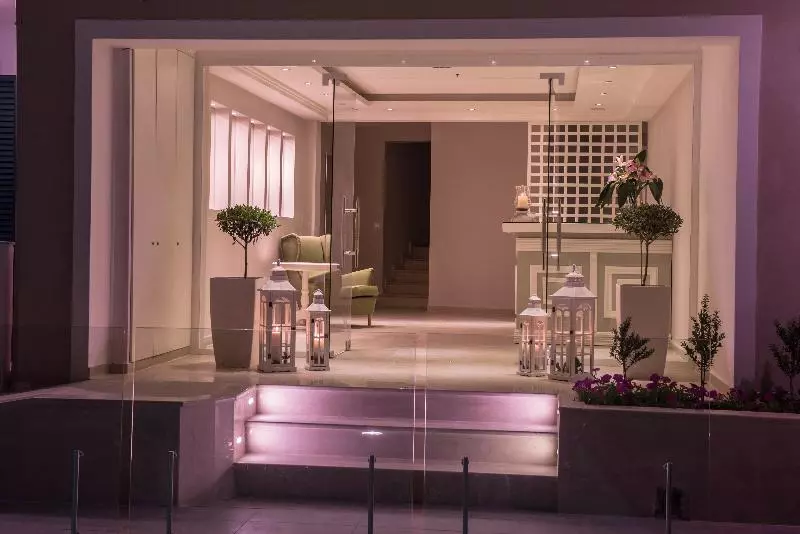 Hotelli Lefkadio Suites